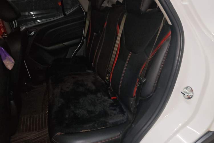 Used Soueast DX3 2016 1.5T CVT Flagship Model Left Rear Seat