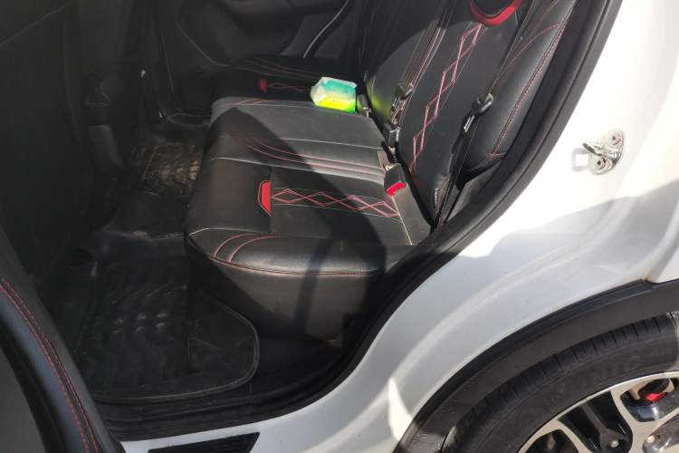 Used Soueast DX3 2016 1.5L Manual Luxury Model Left Rear Seat