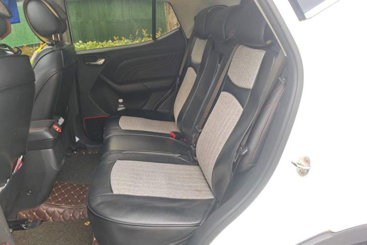 Used Soueast DX3 2016 1.5L Manual Luxury Edition Left Rear Seat