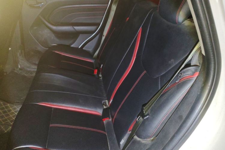 Used Soueast DX3 2016 1.5L Manual Luxury Edition Left Rear Seat