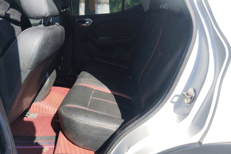 Used Soueast DX3 2016 1.5L Manual Luxury Edition
