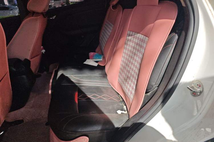 Used Soueast DX3 2016 1.5L Manual Luxury Edition Left Rear Seat