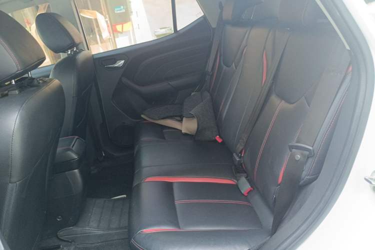 Used Soueast DX3 2016 1.5L Manual Luxury Edition Left Rear Seat