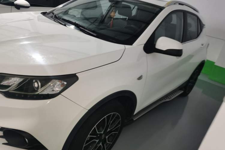 Used Soueast DX3 2016 1.5L Manual Flagship Version Left Side
