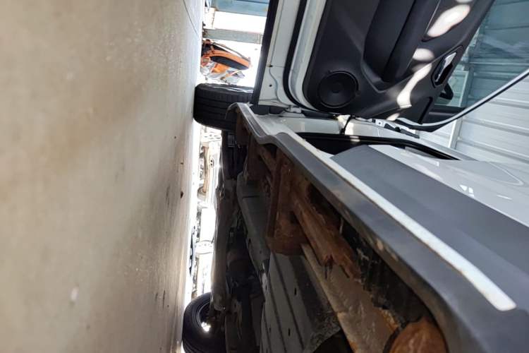 Used Soueast DX3 2016 1.5L Manual Luxury Edition Left Side Sill