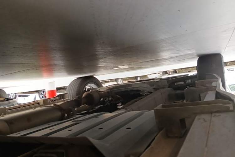 Used Soueast DX3 2016 1.5T CVT Luxury Model Left Side Sill