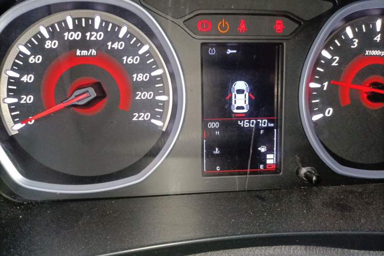 Used Soueast DX3 2016 1.5L Manual Luxury Model Odometer Close Up