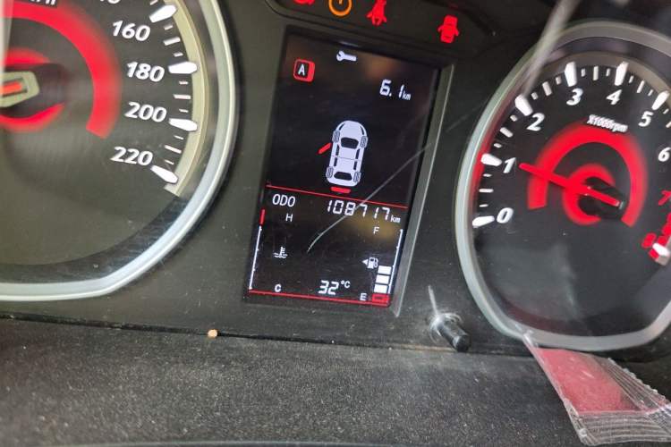 Used Soueast DX3 2016 1.5L Manual Luxury Edition Odometer Close Up