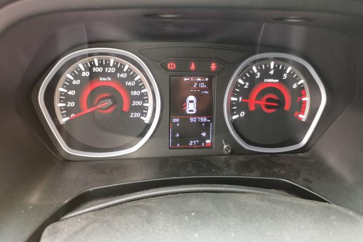 Used Soueast DX3 2016 1.5L Manual Luxury Edition Odometer Close Up