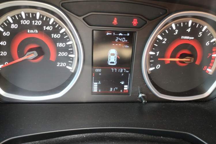 Used Soueast DX3 2016 1.5L Manual Luxury Edition Odometer Close Up