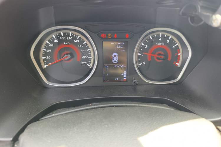 Used Soueast DX3 2016 1.5L Manual Luxury Edition Odometer Close Up