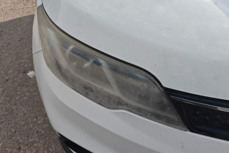 Used Soueast DX3 2016 1.5T CVT Prestige Edition Right Front Headlight