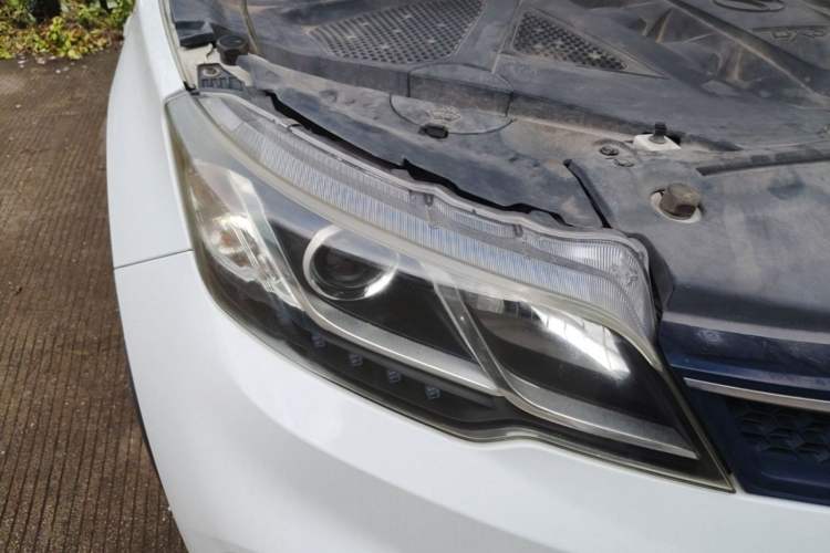 Used Soueast DX3 2016 1.5L Manual Luxury Model Right Front Headlight