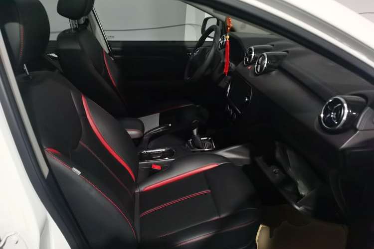 Used Soueast DX3 2016 1.5L Manual Flagship Version Right Front Seat