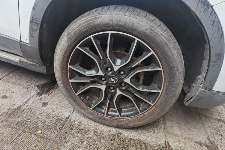 Used Soueast DX3 2016 1.5L Manual Luxury Edition Right Front Wheel Hub
