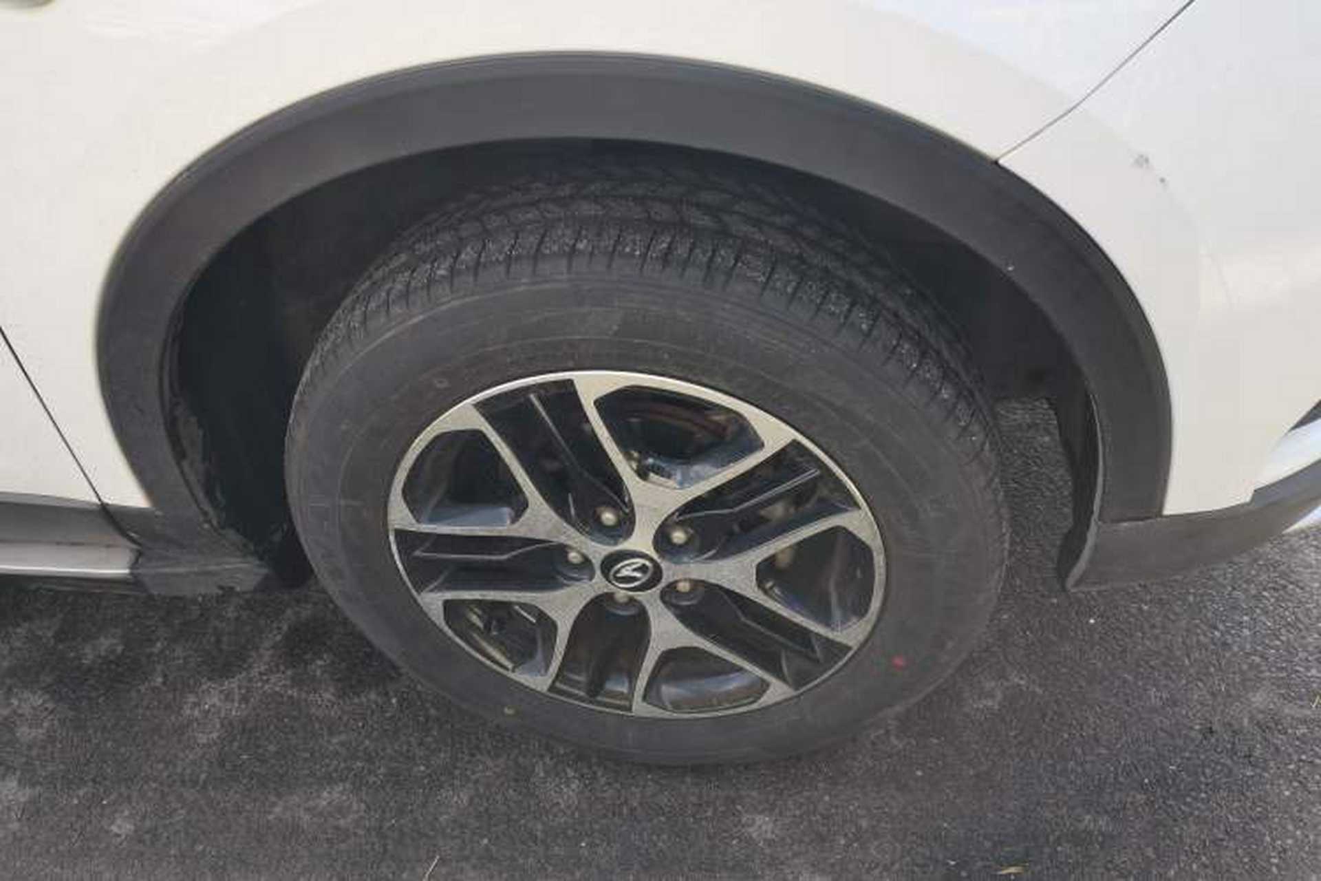 Used Soueast DX3 2016 1.5L Manual Luxury Model Right Front Wheel Hub
