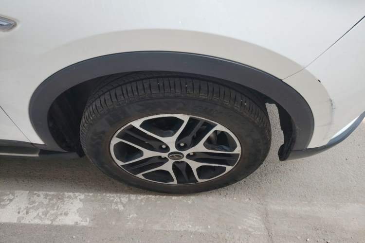 Used Soueast DX3 2016 1.5L Manual Luxury Edition Right Front Wheel Hub