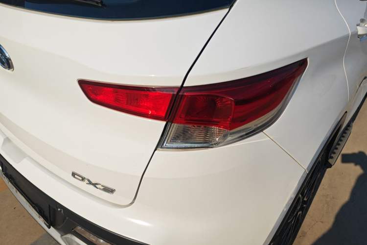 Used Soueast DX3 2016 1.5L Manual Flagship Version Right Rear Taillight