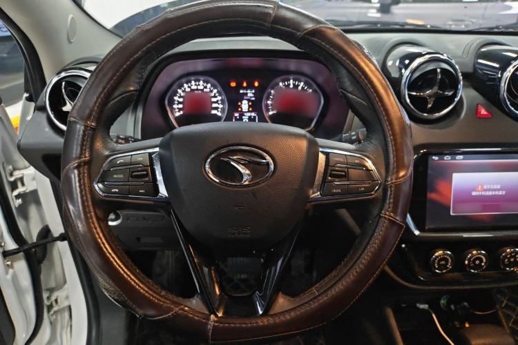 Used Soueast DX3 2016 1.5T CVT Prestige Edition Steering Wheel