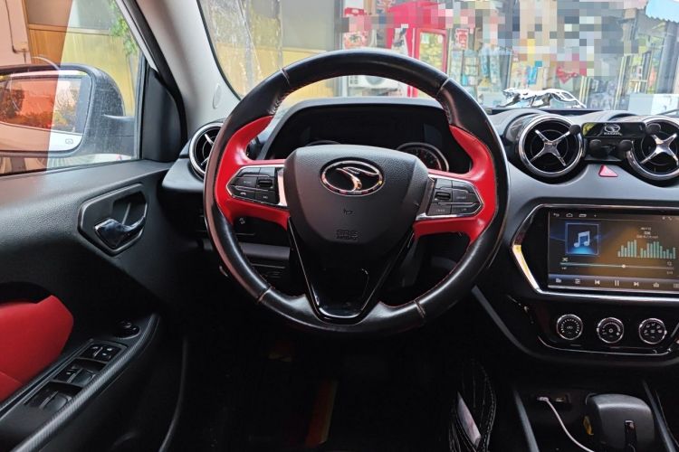 Used Soueast DX3 2016 1.5T SRG CVT Flagship Edition Steering Wheel