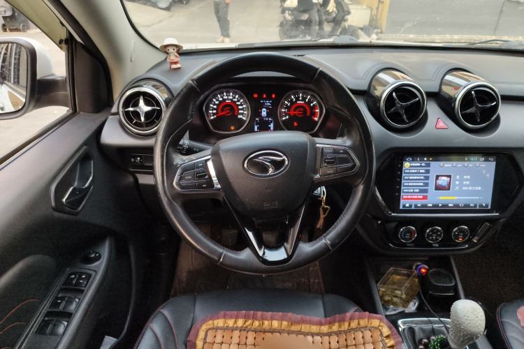 Used Soueast DX3 2016 1.5L Manual Luxury Model Steering Wheel