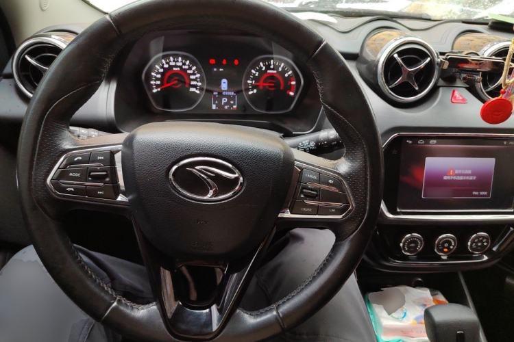 Used Soueast DX3 2016 1.5T CVT Flagship Model Steering Wheel