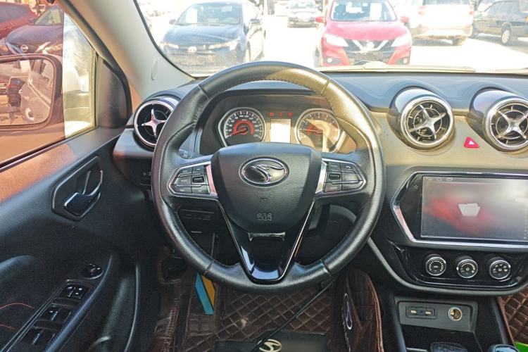 Used Soueast DX3 2016 1.5L Manual Flagship Version Steering Wheel