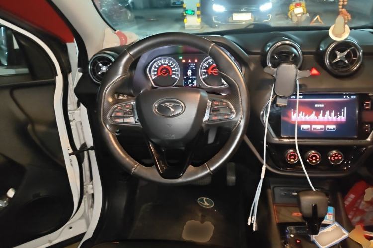 Used Soueast DX3 2016 1.5T CVT Prestige Edition Steering Wheel