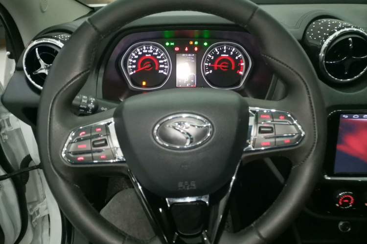 Used Soueast DX3 2016 1.5T CVT Prestige Edition Steering Wheel