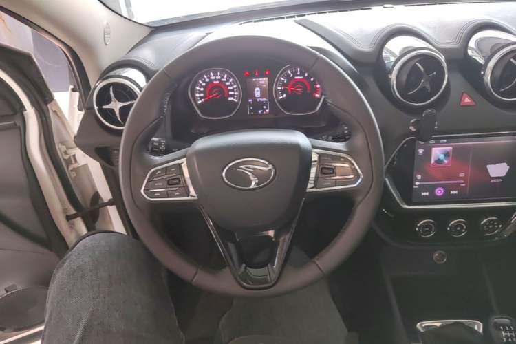 Used Soueast DX3 2016 1.5L Manual Luxury Edition Steering Wheel