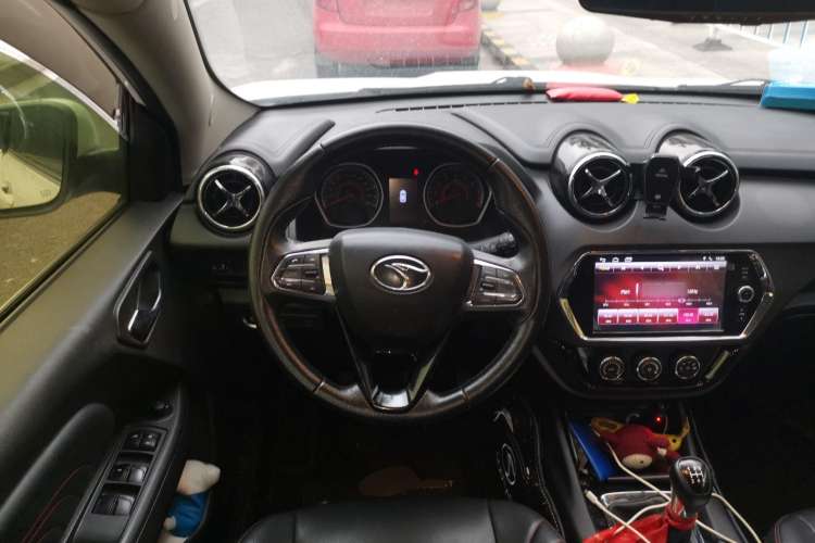 Used Soueast DX3 2016 1.5L Manual Luxury Edition Steering Wheel