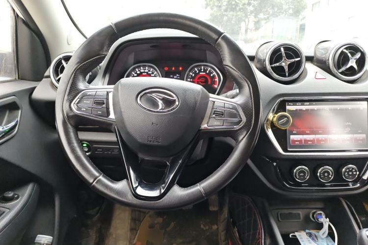 Used Soueast DX3 2016 1.5L Manual Luxury Model Steering Wheel