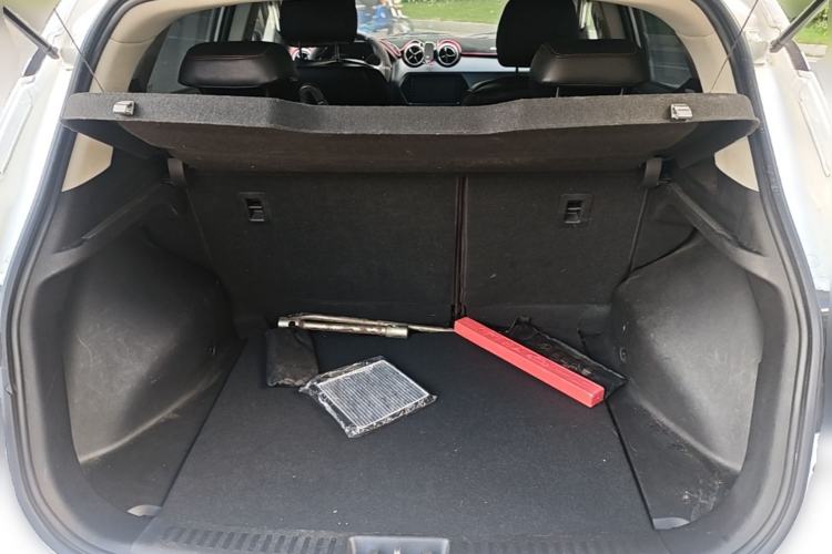 Used Soueast DX3 2016 1.5L Manual Luxury Edition Trunk