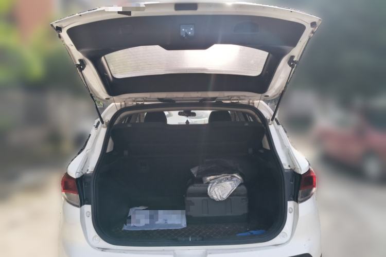 Used Soueast DX3 2016 1.5T CVT Flagship Model Trunk