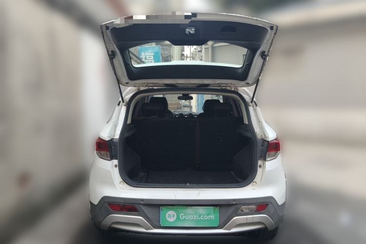 Used Soueast DX3 2016 1.5L Manual Luxury Model Trunk