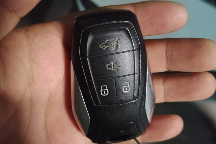 Used Soueast DX3 2016 1.5L Manual Luxury Edition Vehicle Key