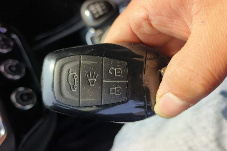 Used Soueast DX3 2016 1.5L Manual Luxury Edition Vehicle Key