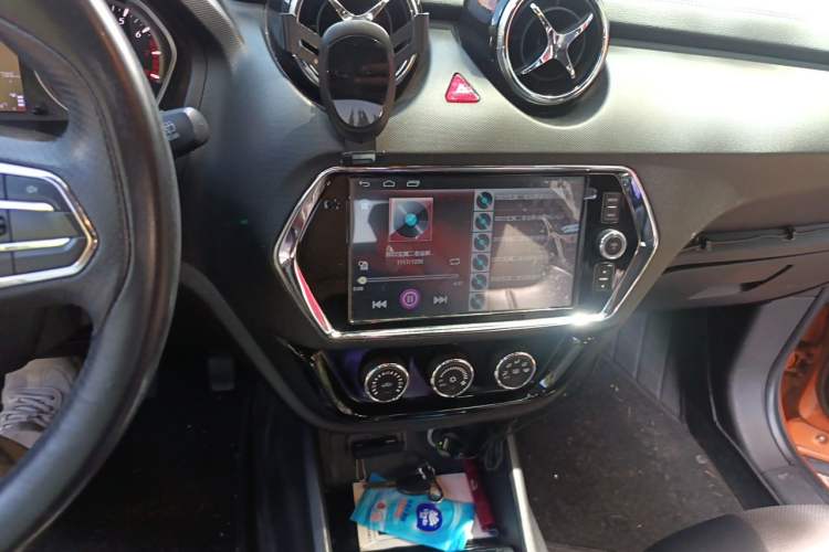 Used Soueast DX3 2016 1.5L Manual Luxury Edition Audio And AC Panel