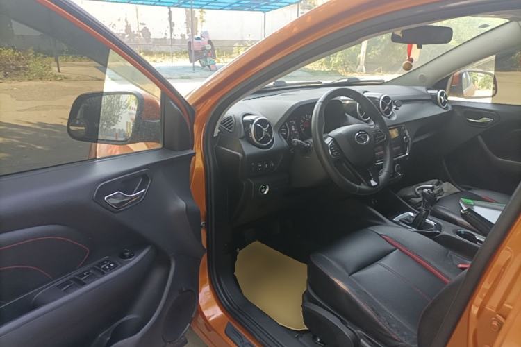 Used Soueast DX3 2016 1.5L Manual Flagship Version Driver Seat