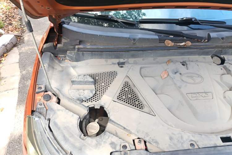 Used Soueast DX3 2016 1.5L Manual Luxury Edition Engine Bay Right