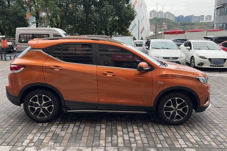 Used Soueast DX3 2016 1.5T CVT Luxury Model Exterior 2
