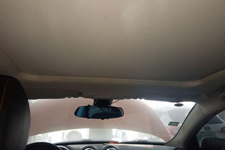 Used Soueast DX3 2016 1.5T CVT Flagship Model Headliner