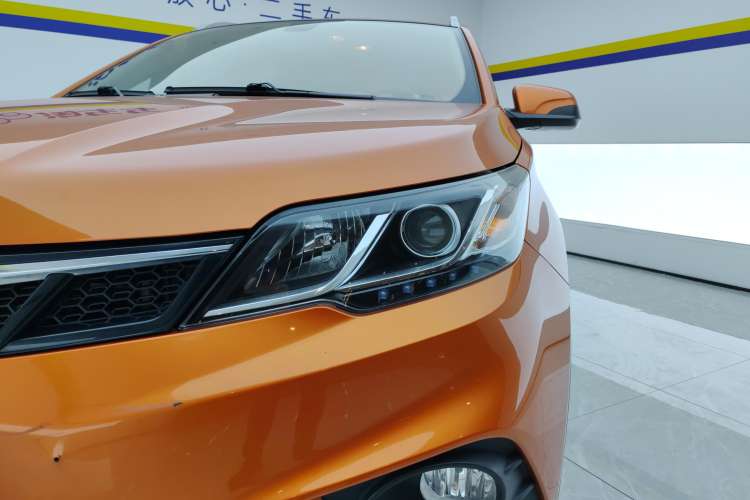 Used Soueast DX3 2016 1.5L Manual Luxury Model Left Front Headlight