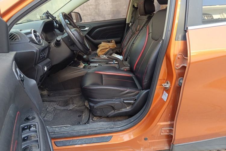 Used Soueast DX3 2016 1.5T CVT Flagship Model Left Front Seat