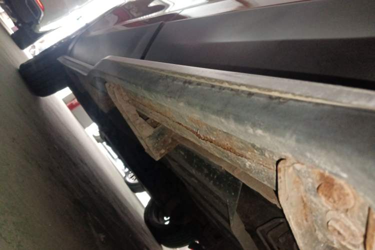 Used Soueast DX3 2016 1.5T CVT Flagship Model Left Side Sill