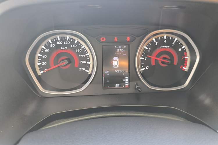 Used Soueast DX3 2016 1.5L Manual Flagship Version Odometer Close Up