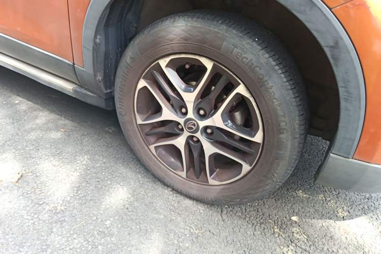 Used Soueast DX3 2016 1.5L Manual Luxury Edition Right Front Wheel Hub