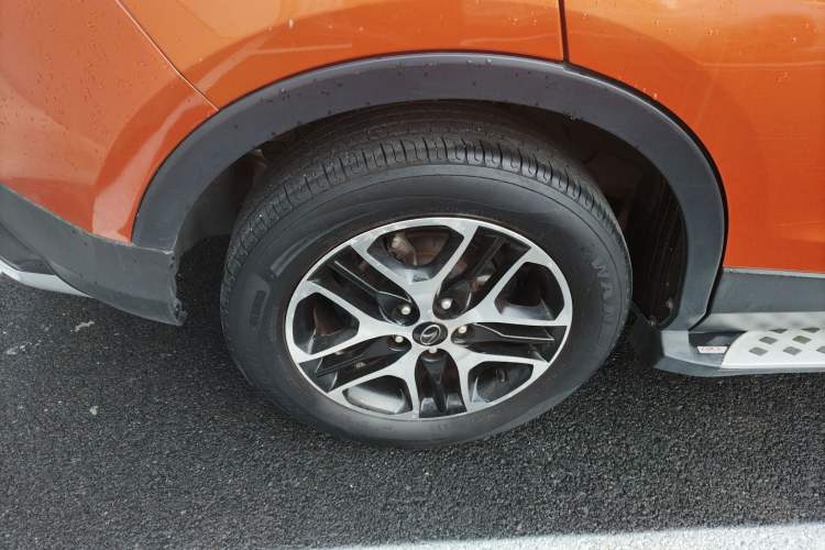 Used Soueast DX3 2016 1.5L Manual Luxury Model Right Rear Wheel Hub