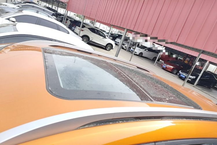 Used Soueast DX3 2016 1.5T CVT Flagship Model Roof