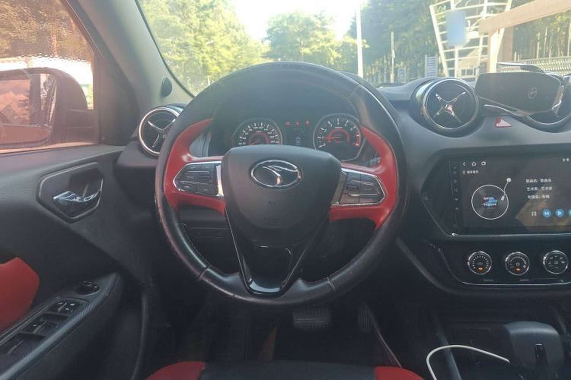 Used Soueast DX3 2016 1.5T SRG CVT Flagship Edition Steering Wheel